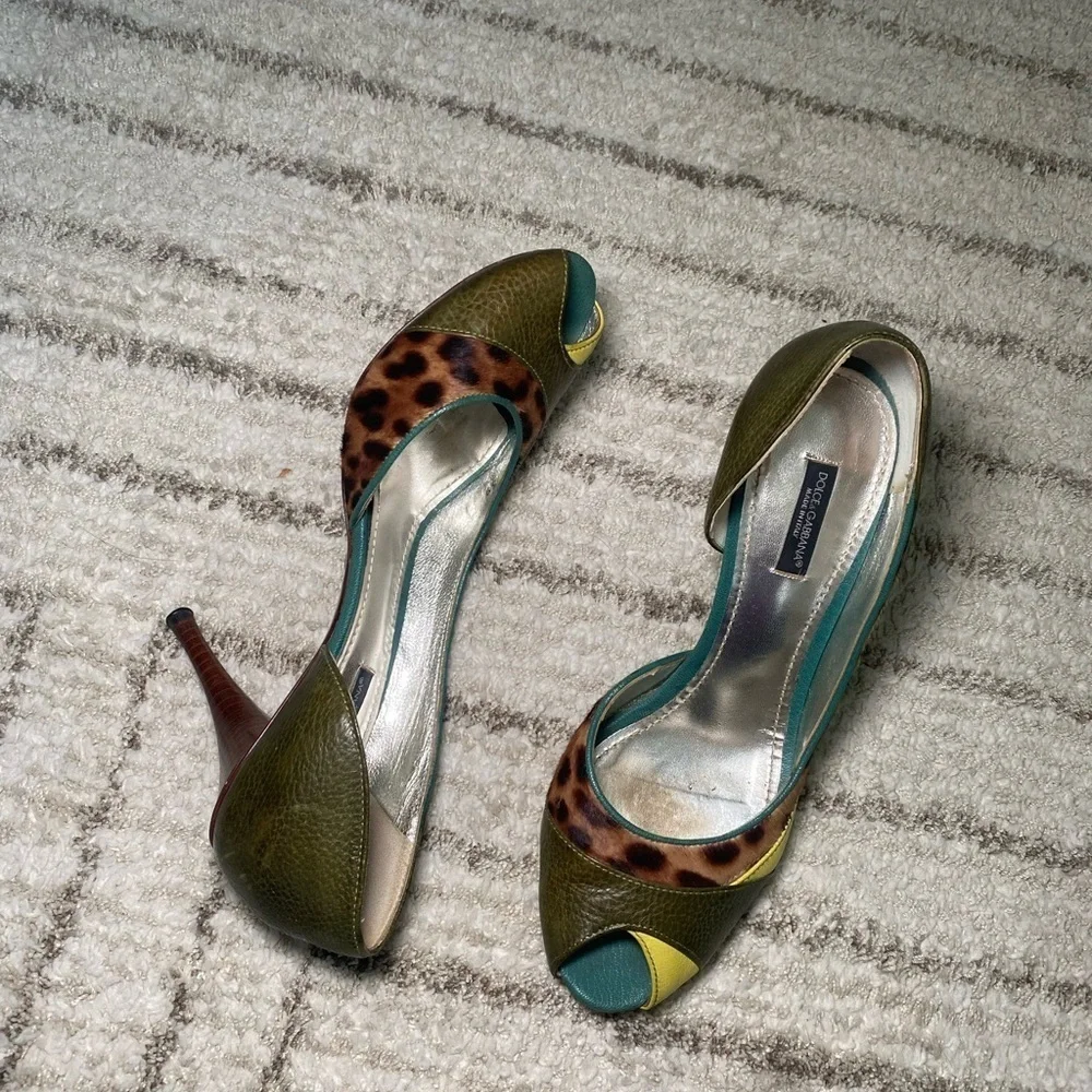 Dolce & Gabbana Multi-Color Heels EU size 39
